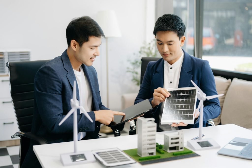Discussion among businesspeople on the latest developments in solar cell panel technology and Energy